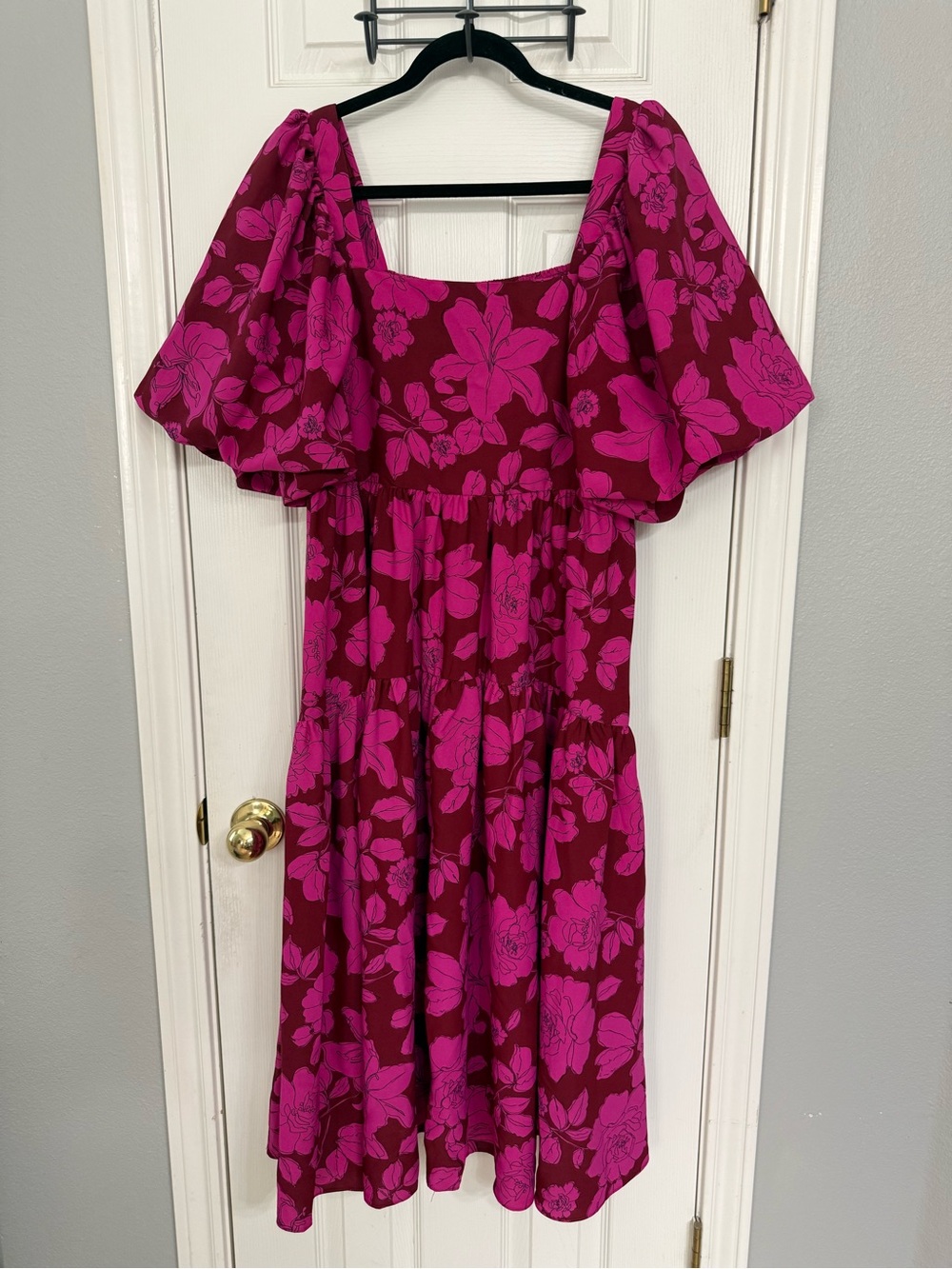 entro Fuchsia Floral Midi Dress